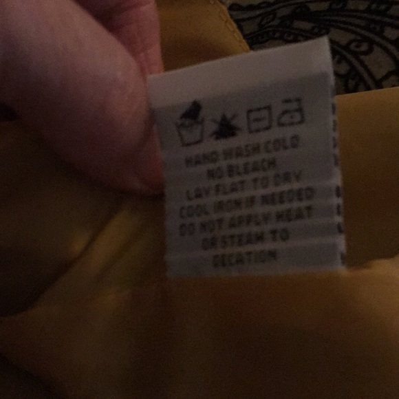 Madam X evening blouse/new w/tags - Picture 5 of 7